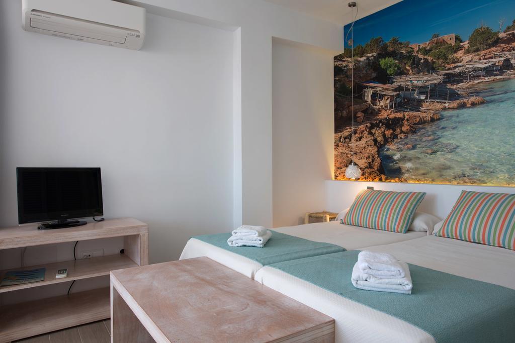 Apartamentos Pou Des Pujols Exterior photo