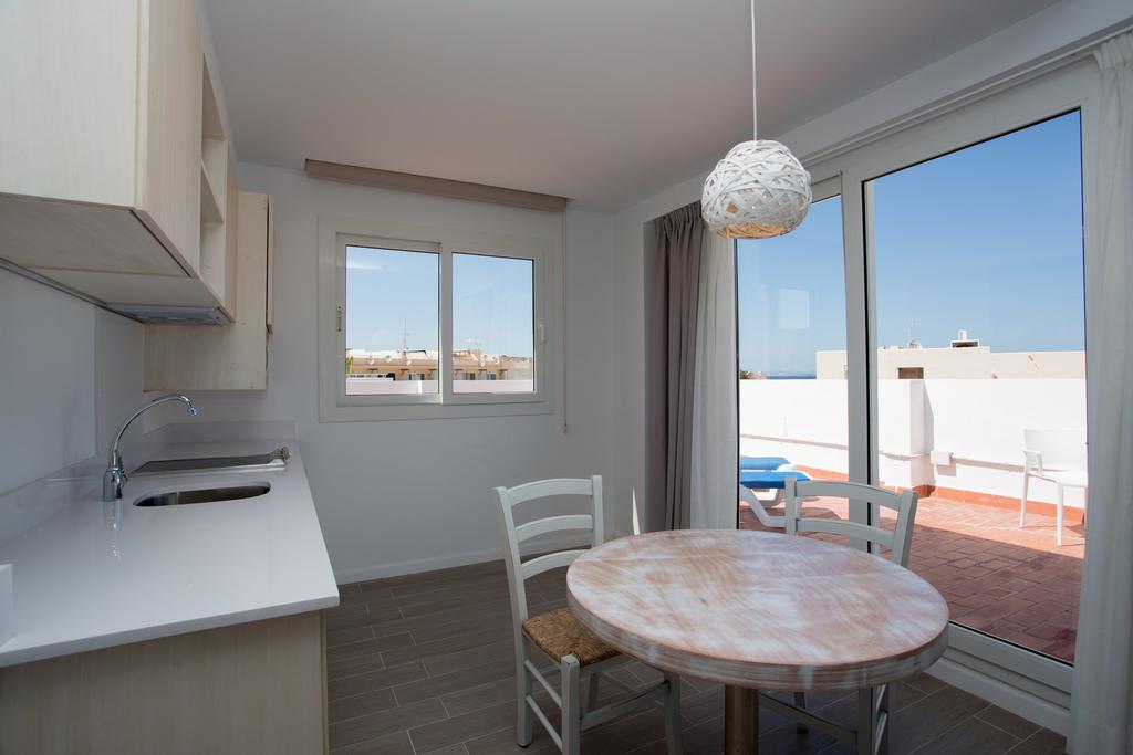 Apartamentos Pou Des Pujols Exterior photo